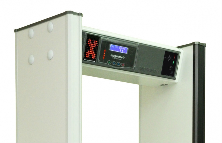 Portal Detector de Metais - MAG 600 HD / FS Multi Zonas